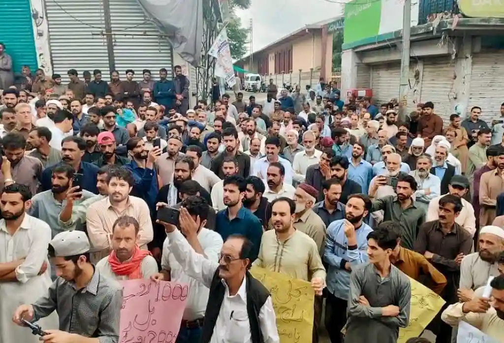protest in pakistan-occupied kashmir