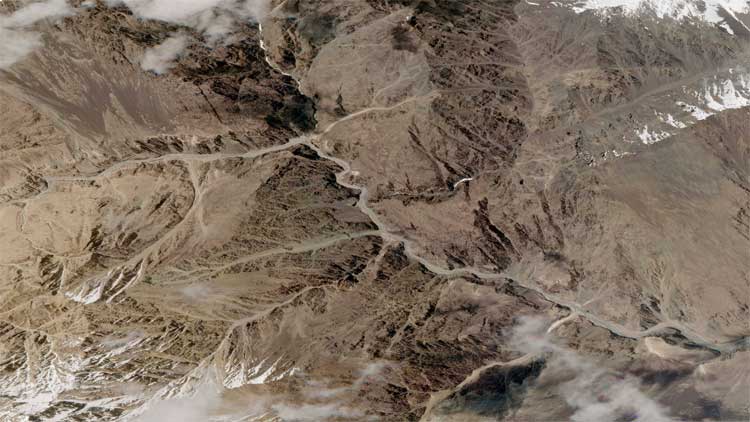 Galwan Valley is named after whom; Galwan Valley map, location, India-China  dispute explained - Oneindia News